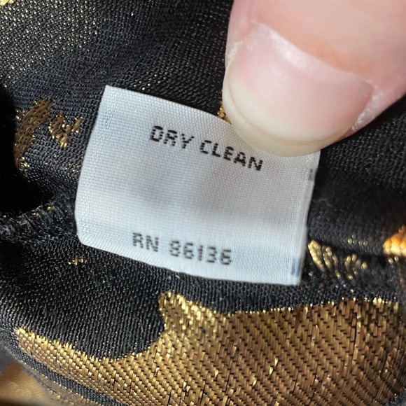 Bryn Walker Yael Folie D' Oro Jacquard Metallic Floral Print Top Size Small - Picture 10 of 11